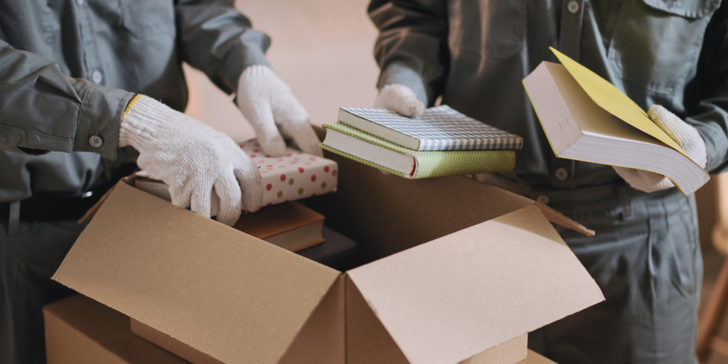 Decluttering program image 1